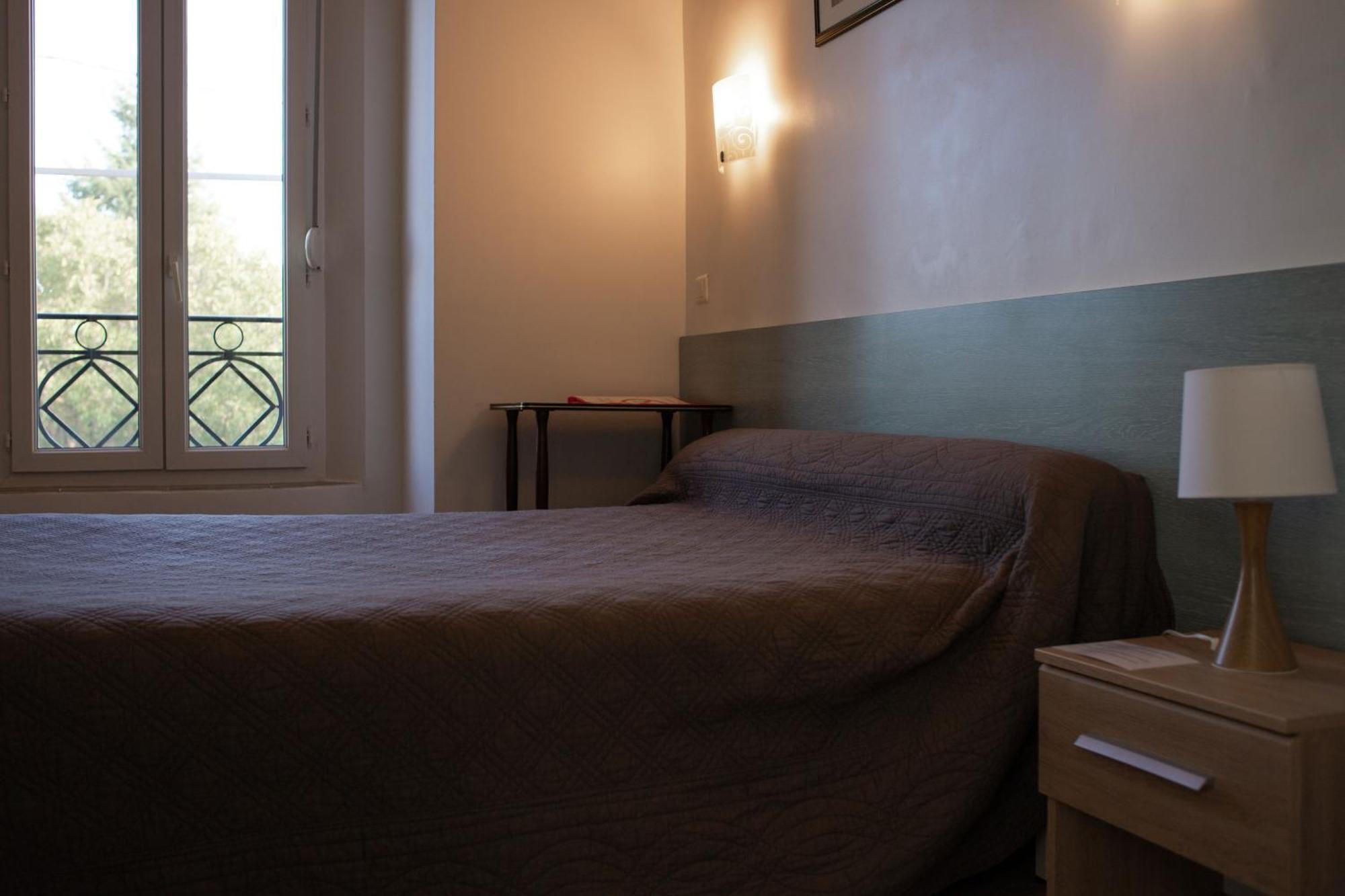 Auberge Le Cevenol Ла Кавалери Екстериор снимка